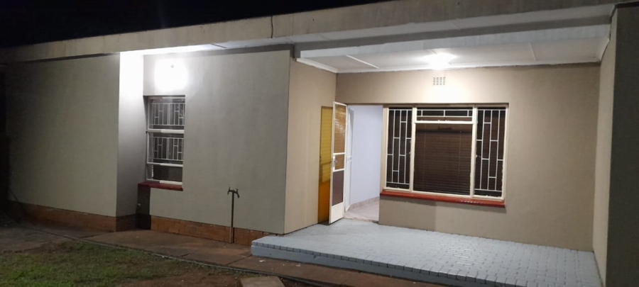 4 Bedroom Property for Sale in Protea Park North West